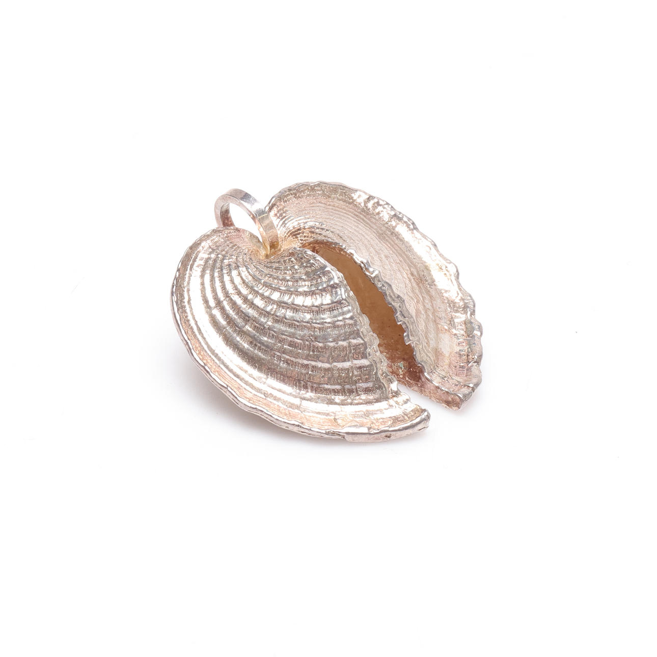 SANDSTRÖM & DE WIT AKTIEBOLAG. A silver pendant, Linköping.