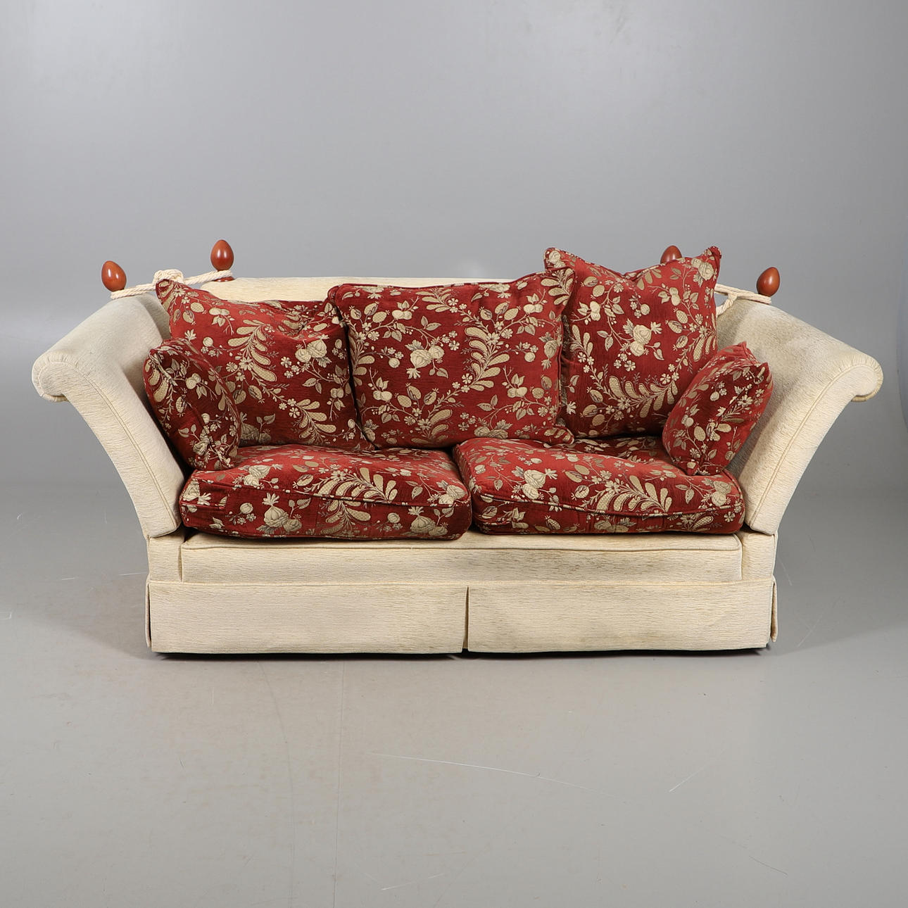 MODERN KNOLE SETTEE.