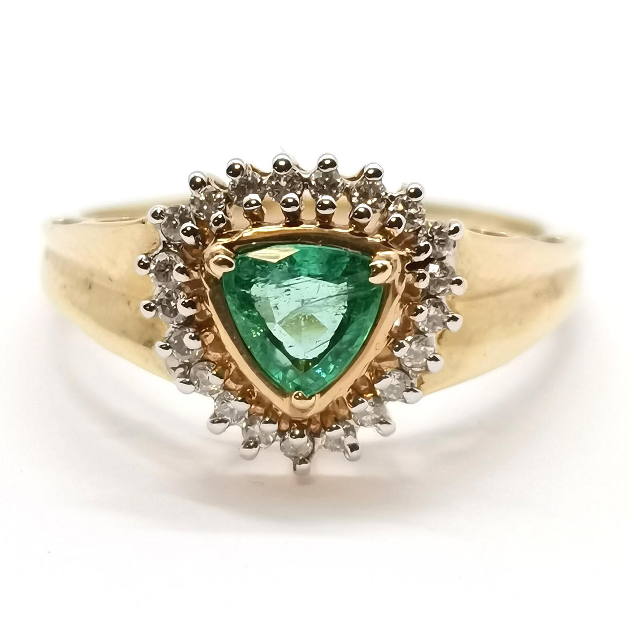 14ct GOLD EMERALD & DIAMOND CLUSTER RING BY JC.
