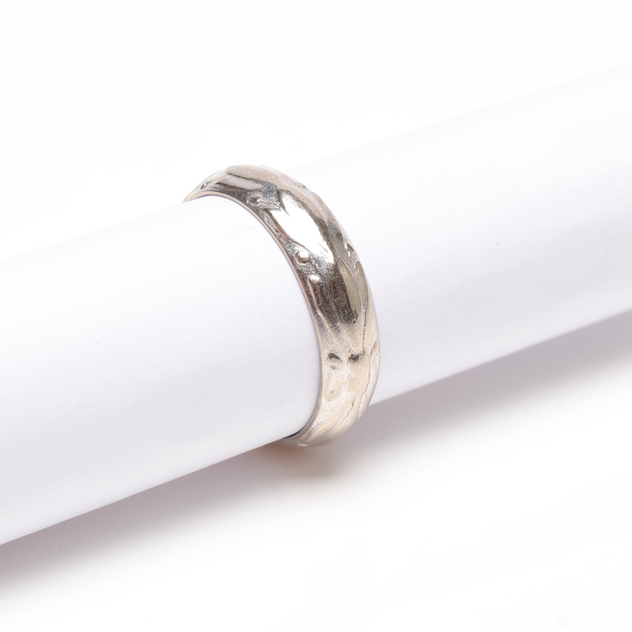 RING, 18k white gold, weight approx. 6,4 grams.