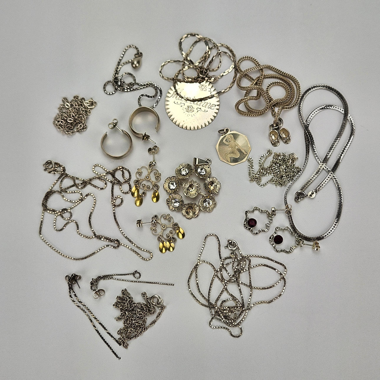 SMYCKEN, 15 delar, silver, total vikt ca. 70 gram.