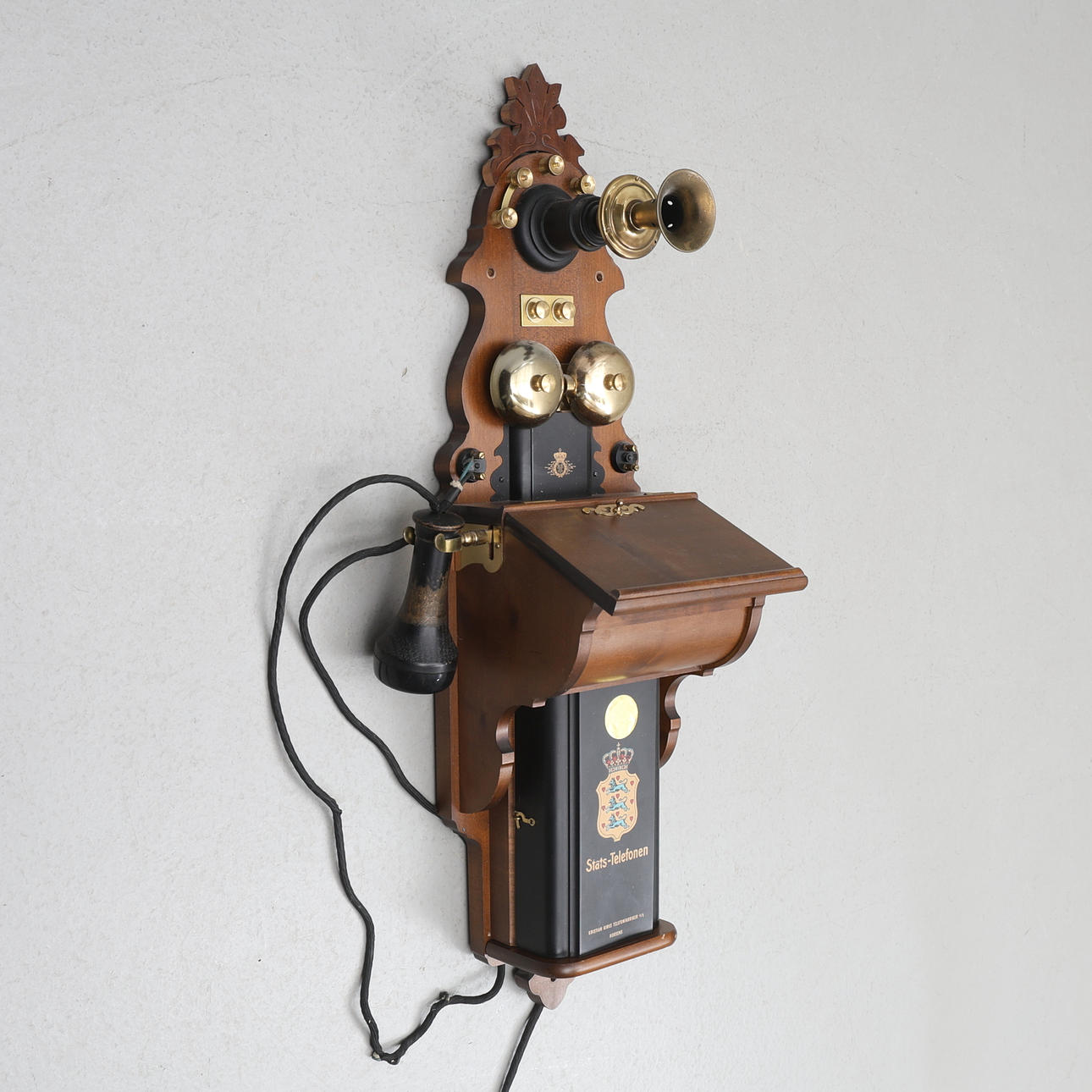 WALL PHONE. “The Stats Phone”, replica.