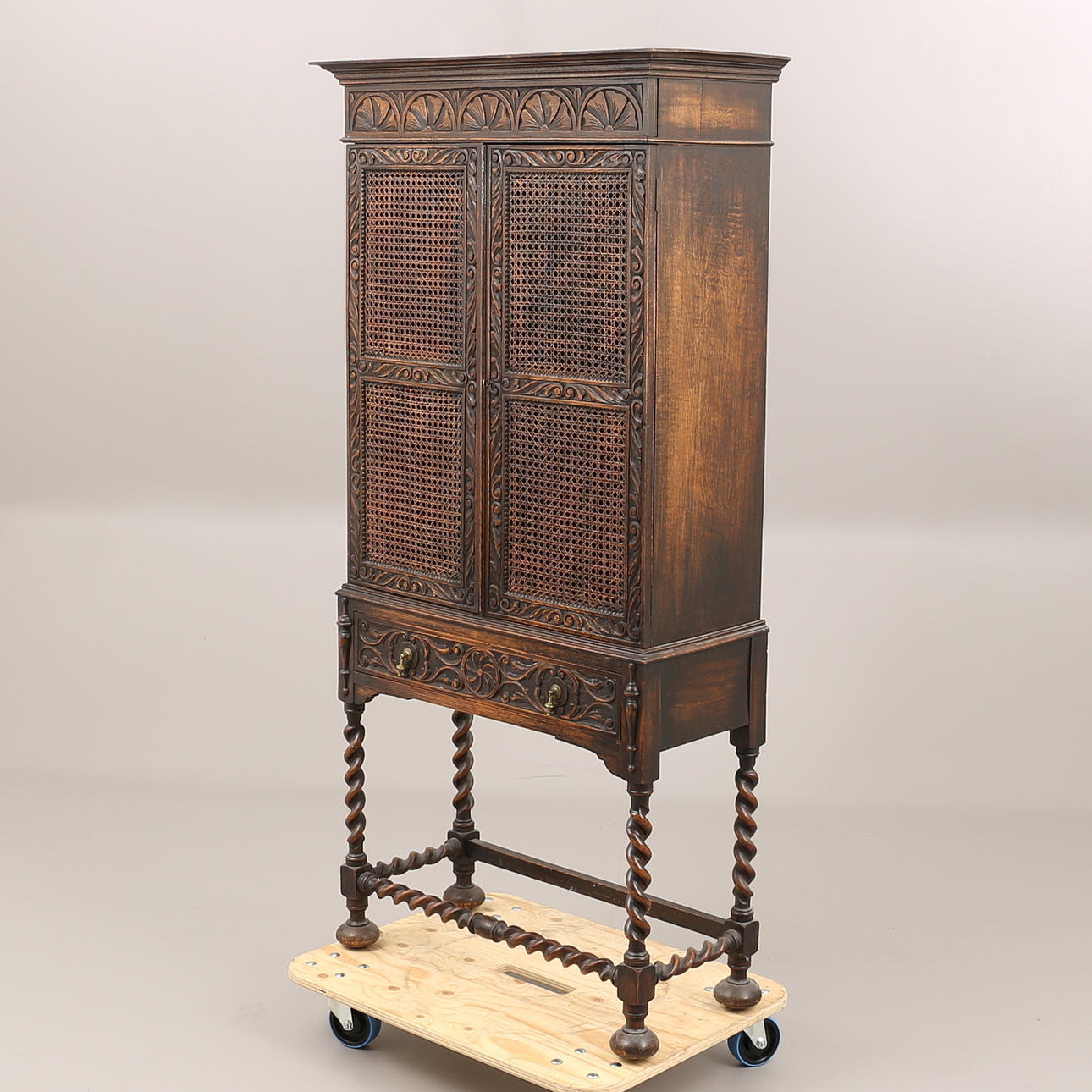 SKÅP, ek, barockstil, tidigt 1900-tal.