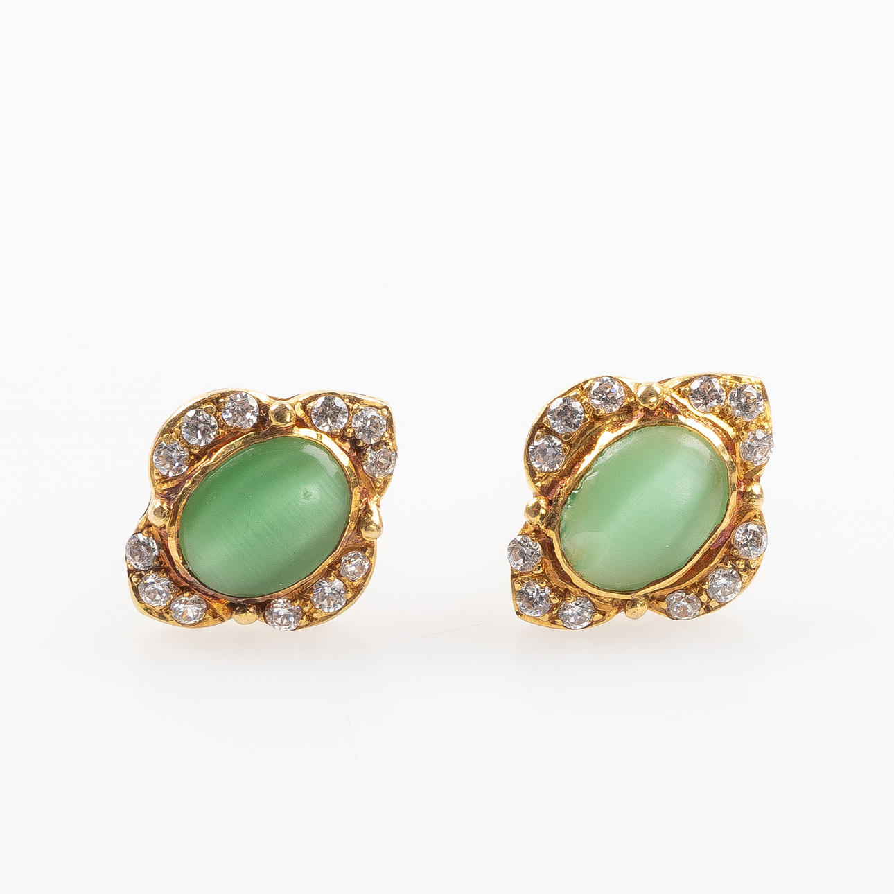 EARRINGS, 1 pair, 18K gold.