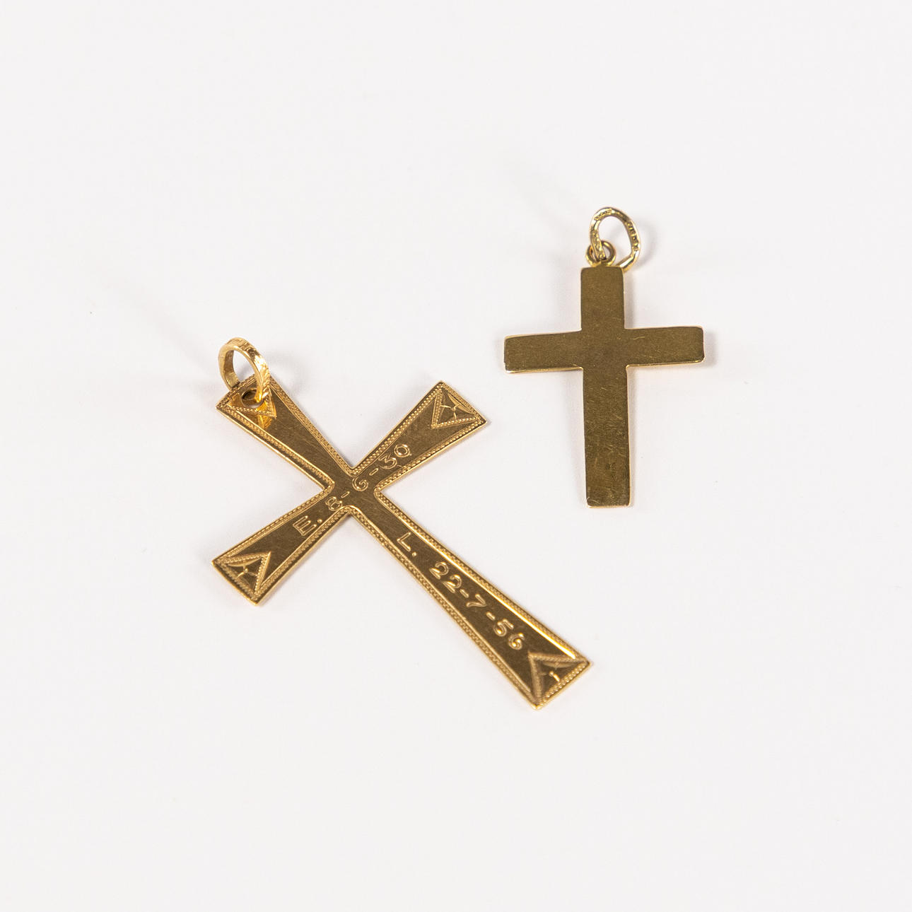 CROSS, 2 pcs, 18k gold.