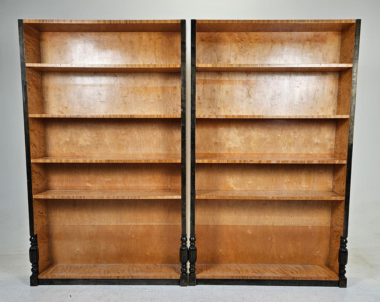 A pair of 1930s bookcases.