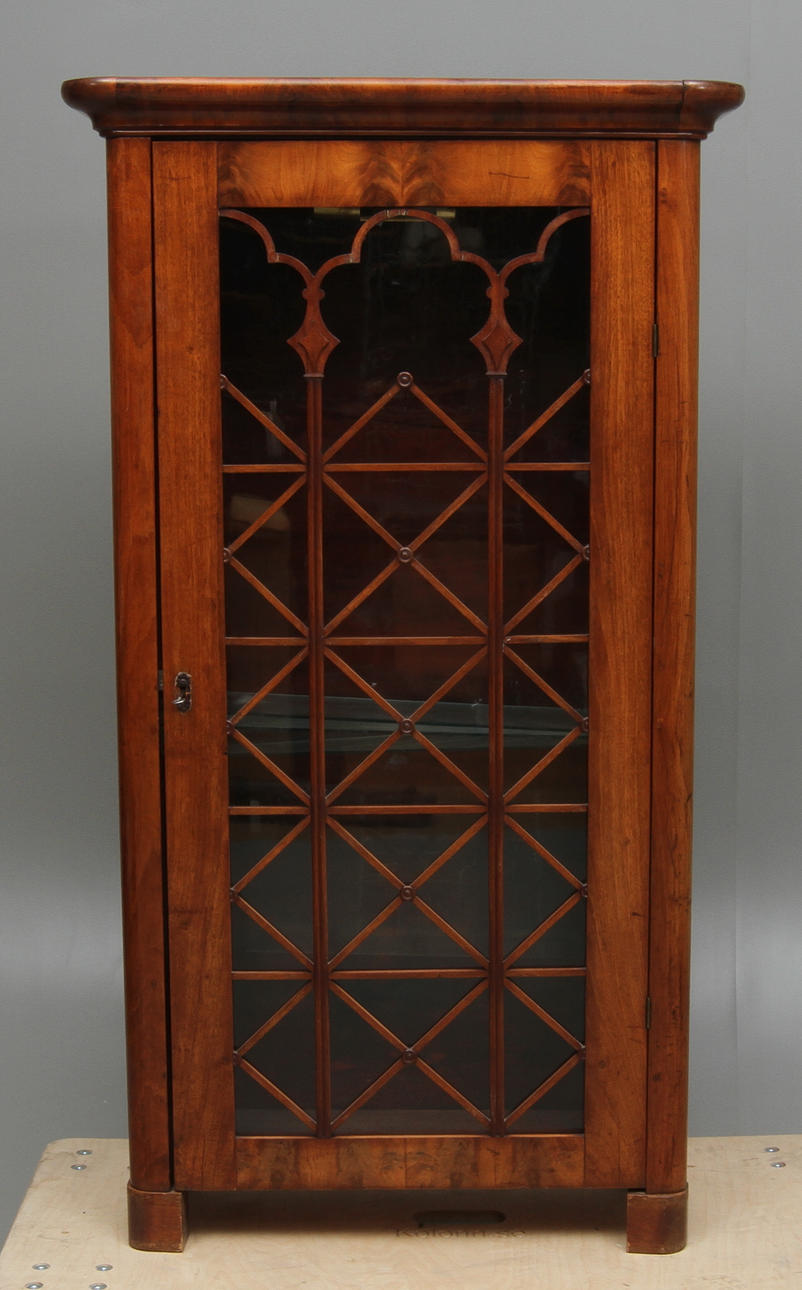 VITRINSKÅP, mahogny, 1800-tal.