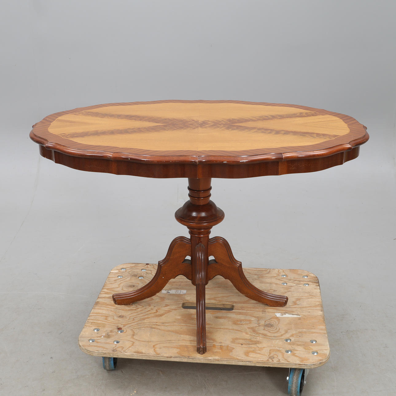 Pillar table, 20th century.