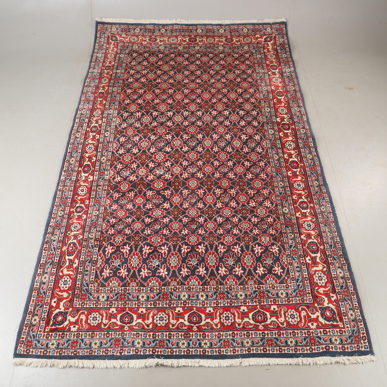 CARPET, oriental, 315 x 193 cm.
