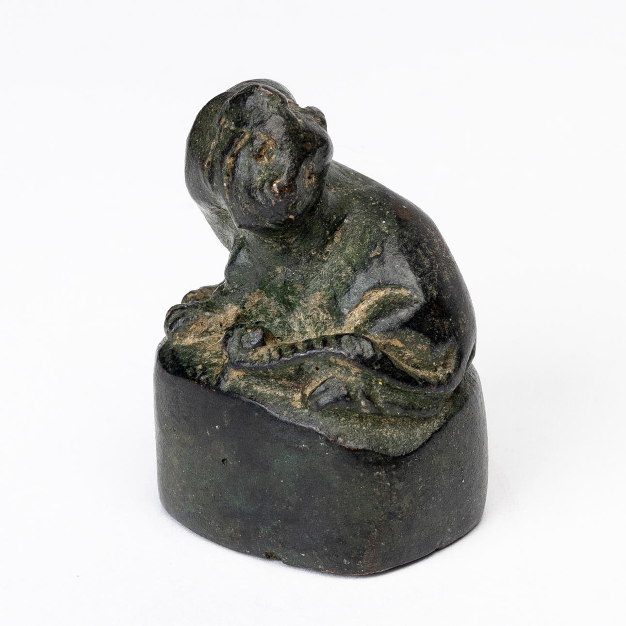 SEAL, Tiger, patinated bronze.