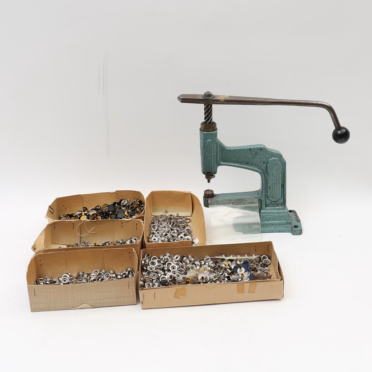 NITPRESS WITH ACCESSORIES, Primo.