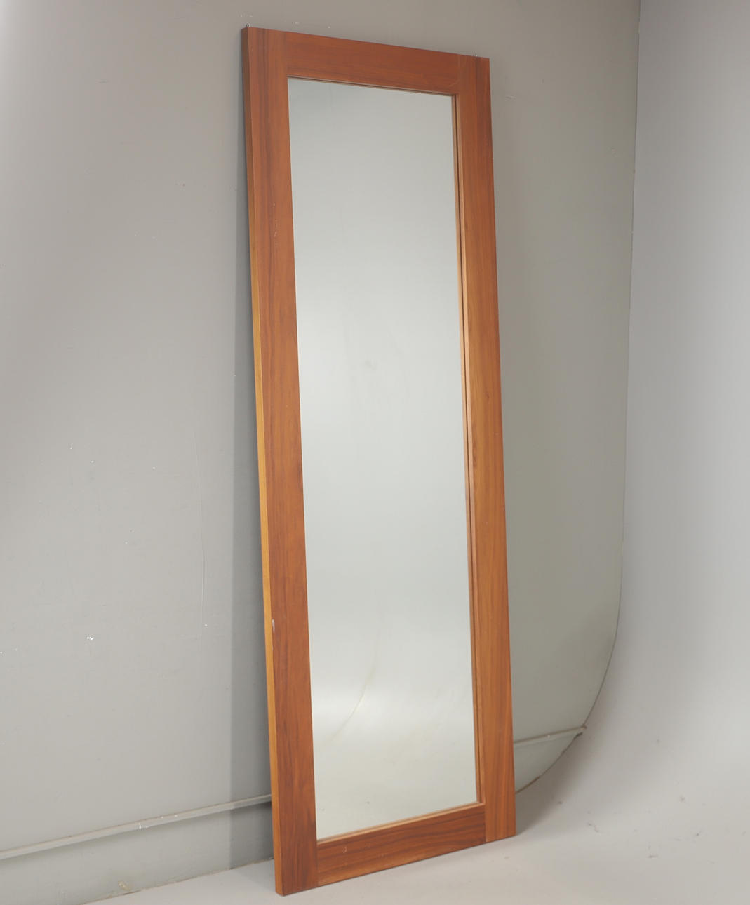 MIRROR, walnut, contemporary.