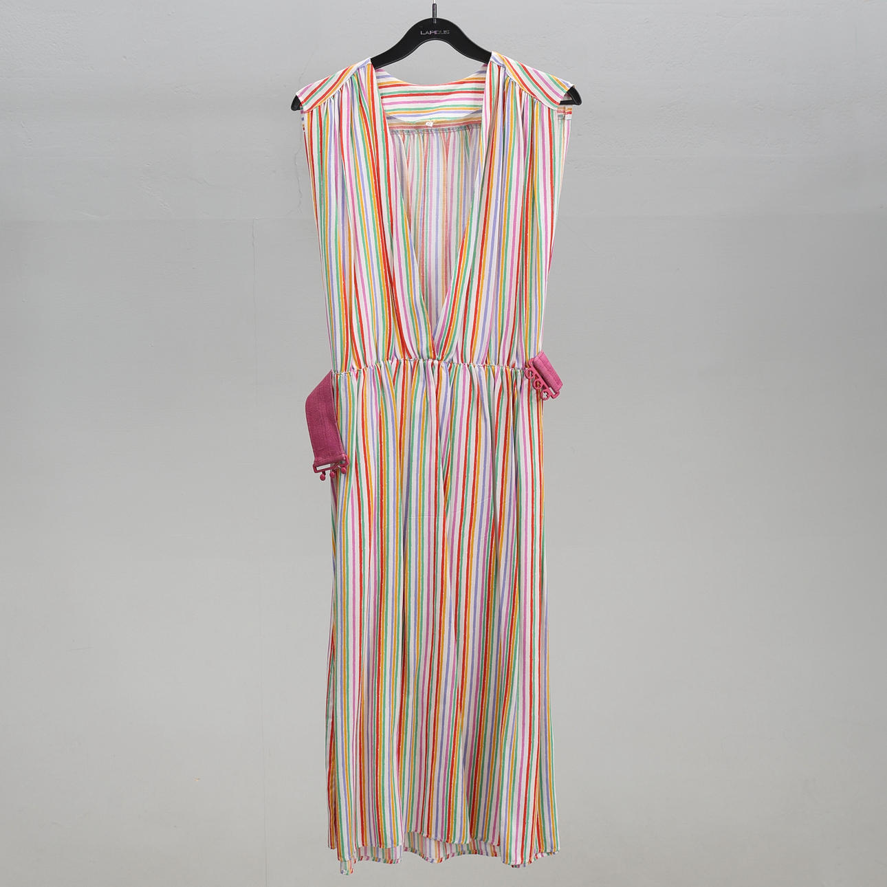 VINTAGE kläder. 4 delar.