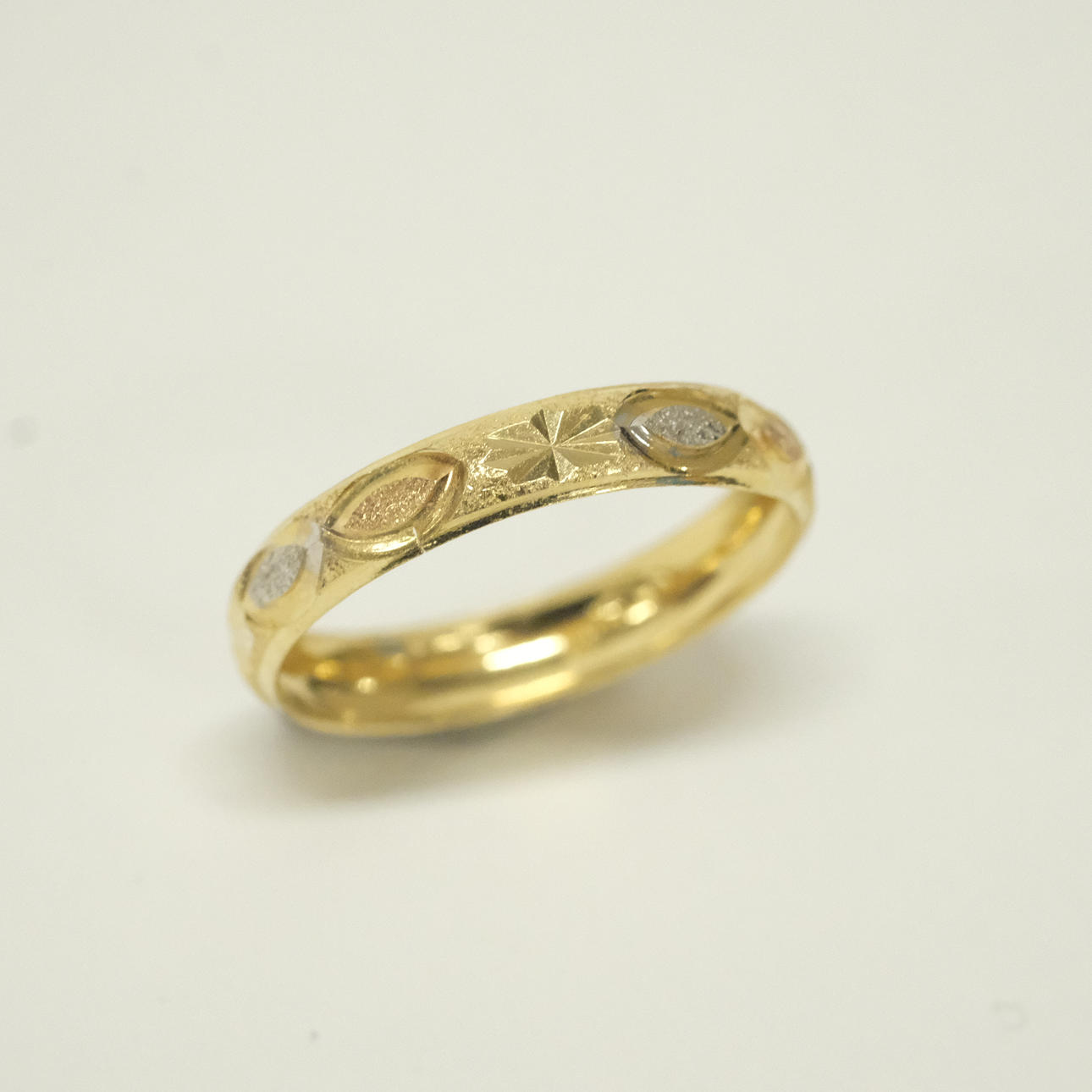 RING, 18K GOLD.
