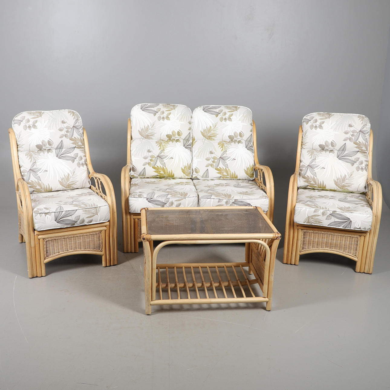 A CONSERVATORY SUITE.