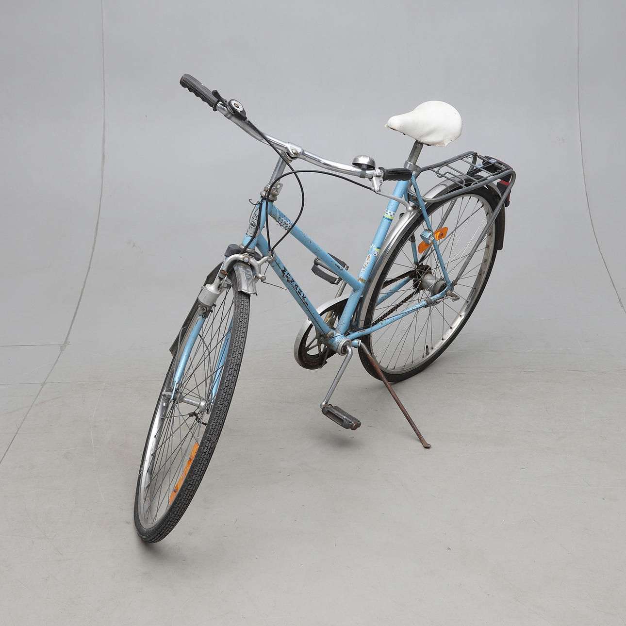 BICYCLE, 26", Monarch.