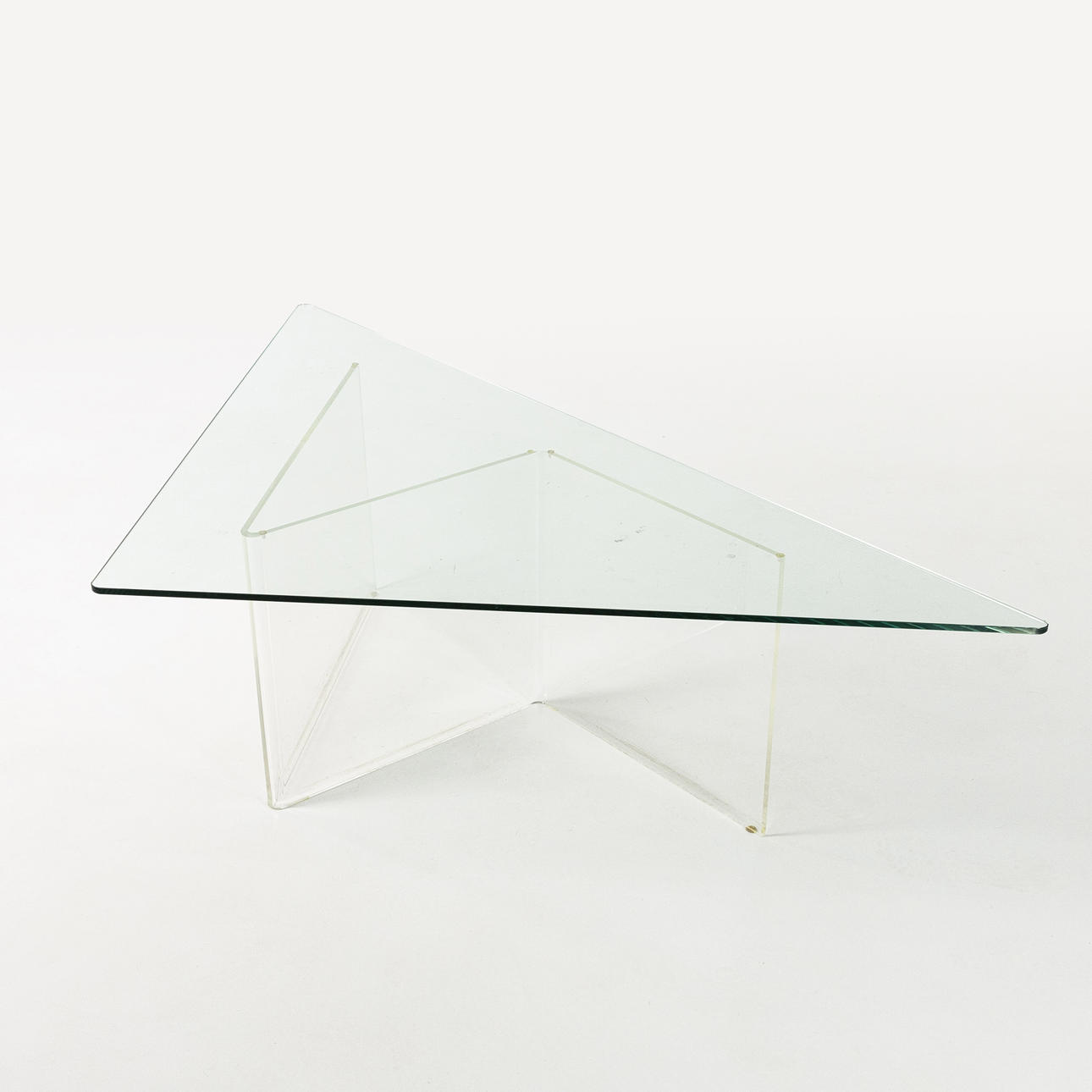 COFFEE TABLE, acrylic/glass, 80/90s.