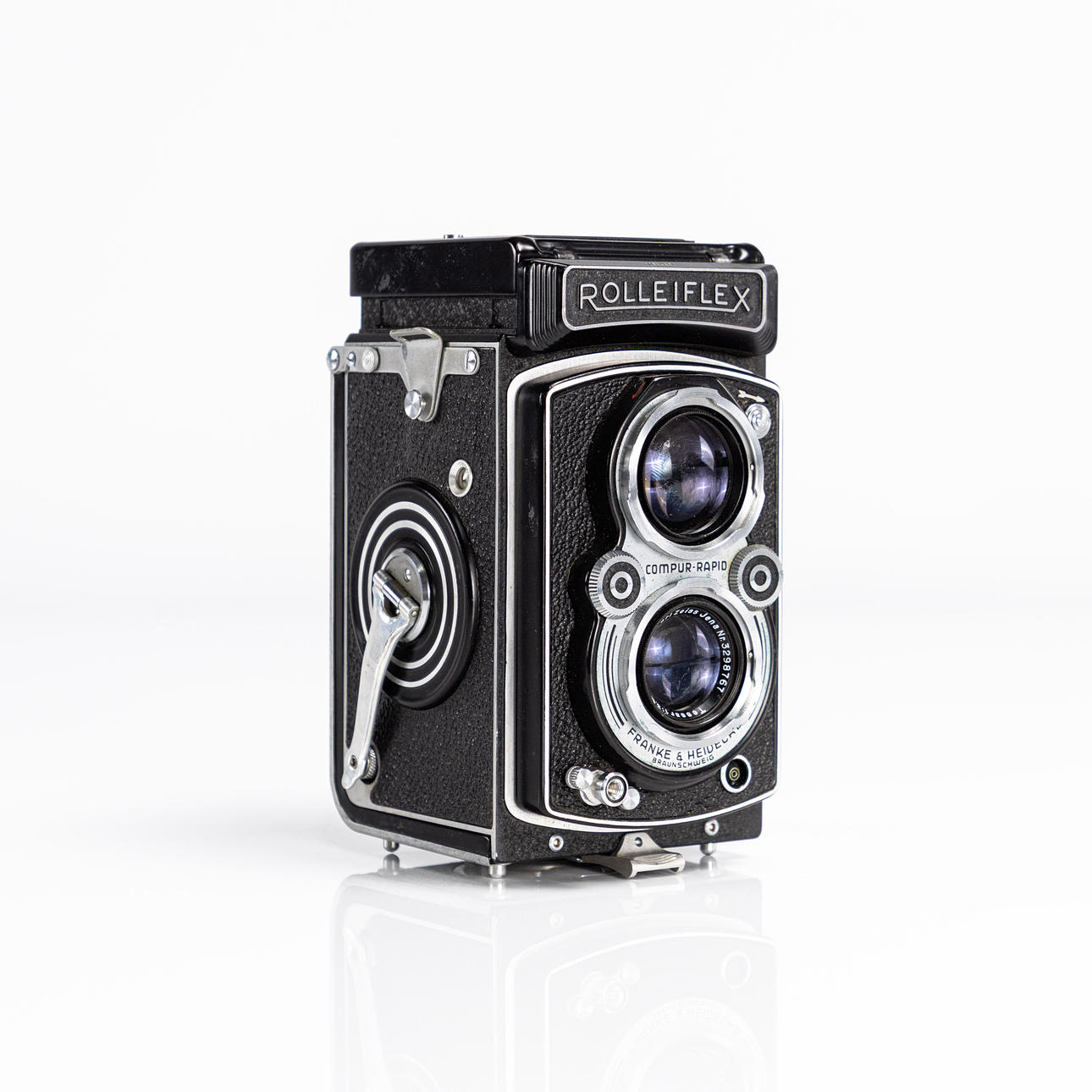 ROLLEI. Rolleiflex 3.5, 50s, Germany.