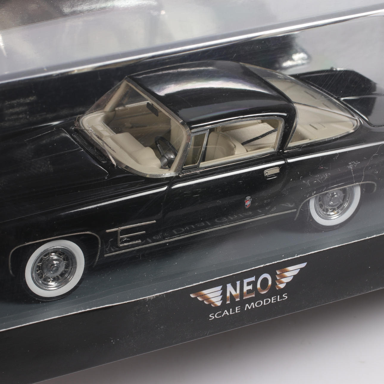 MODEL CAR, metal/resin, Chrysler Dual Ghia L6.4, NEO Models, 1:43 scale ...