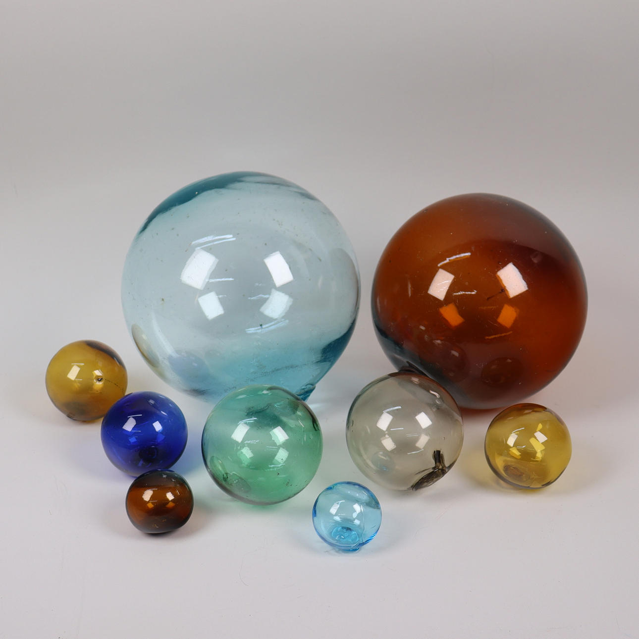 GLASFLÖTEN, tidigt 1900-tal, 9 st.