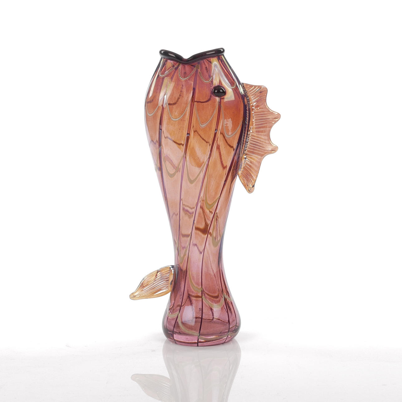 ERIKA HÖGLUND. Vas i form av fisk, konstglas, signerad.
