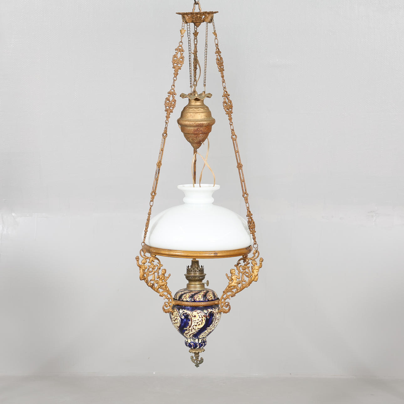 CEILING LAMP majolica style.