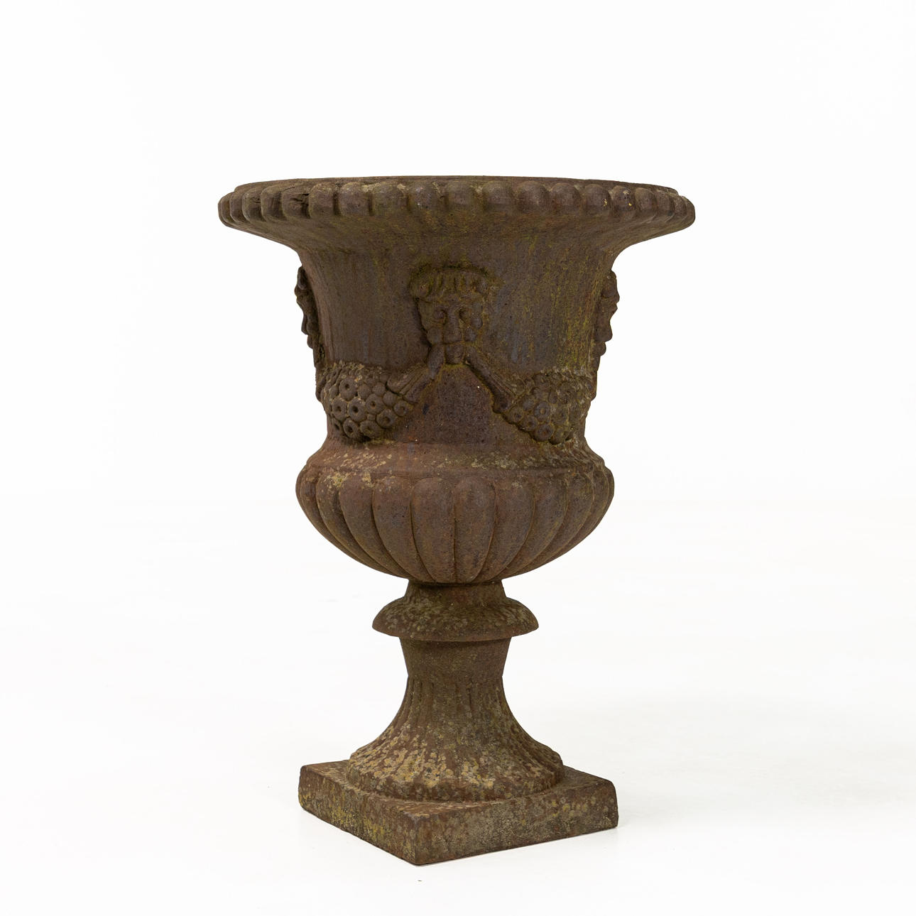 URN, cast iron, height 58 cm.