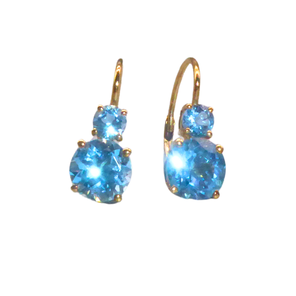 333 GOLD EARRINGS SET WITH AQUAMARINES.