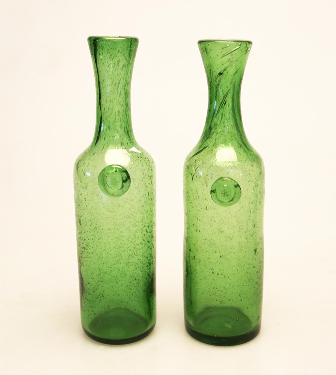 ERIK HÖGLUND. VASER 2 st, Boda, 1900-talets mitt.