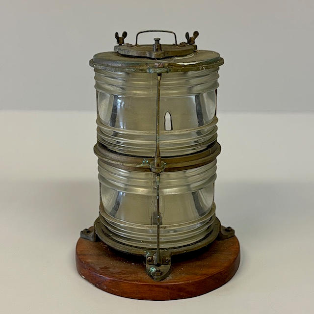 SHIPS DOUBLE MASTHEAD LAMP.