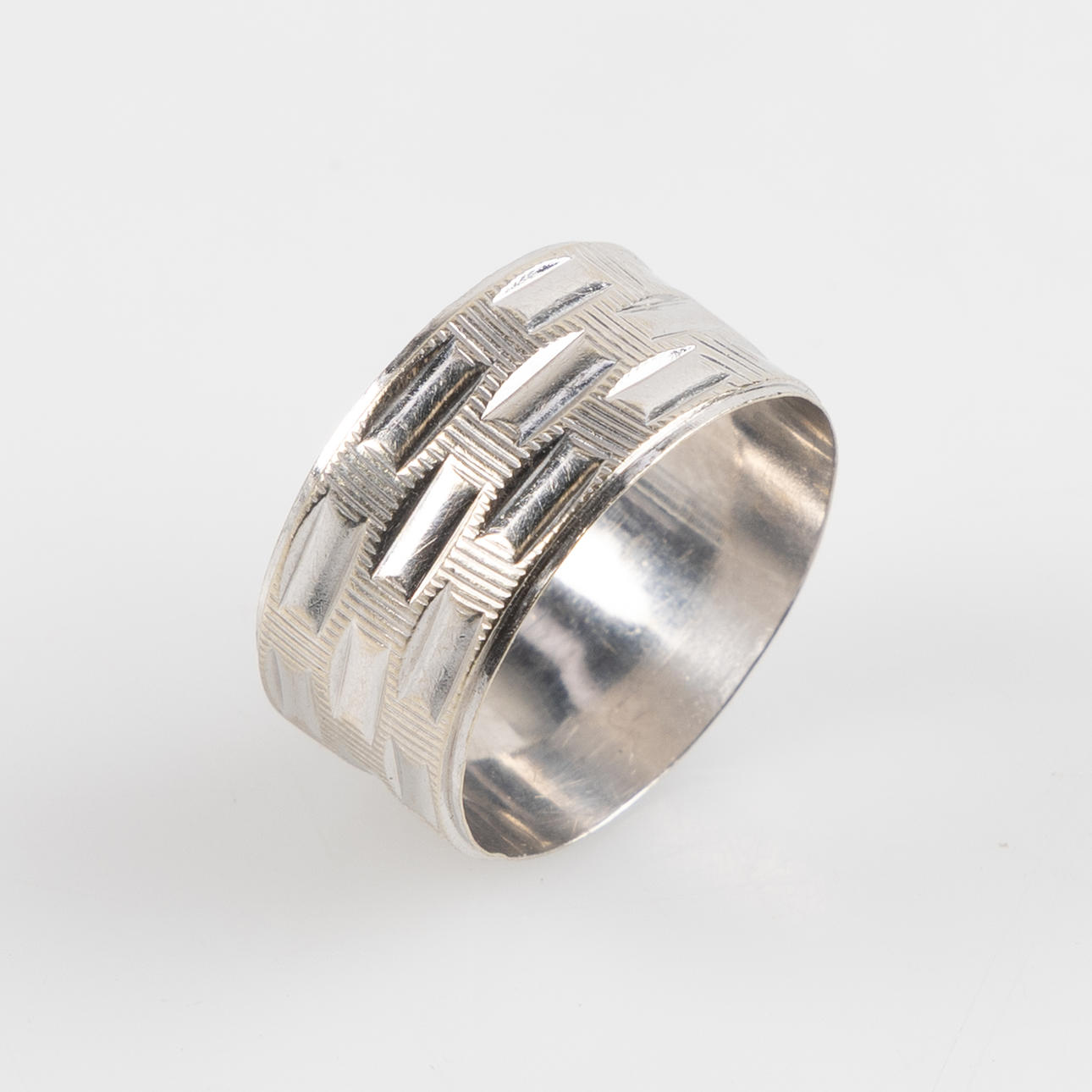 RING, 18K white gold.