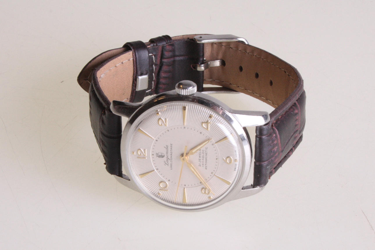 HERRARMBANDSUR, Lagonda, sully.