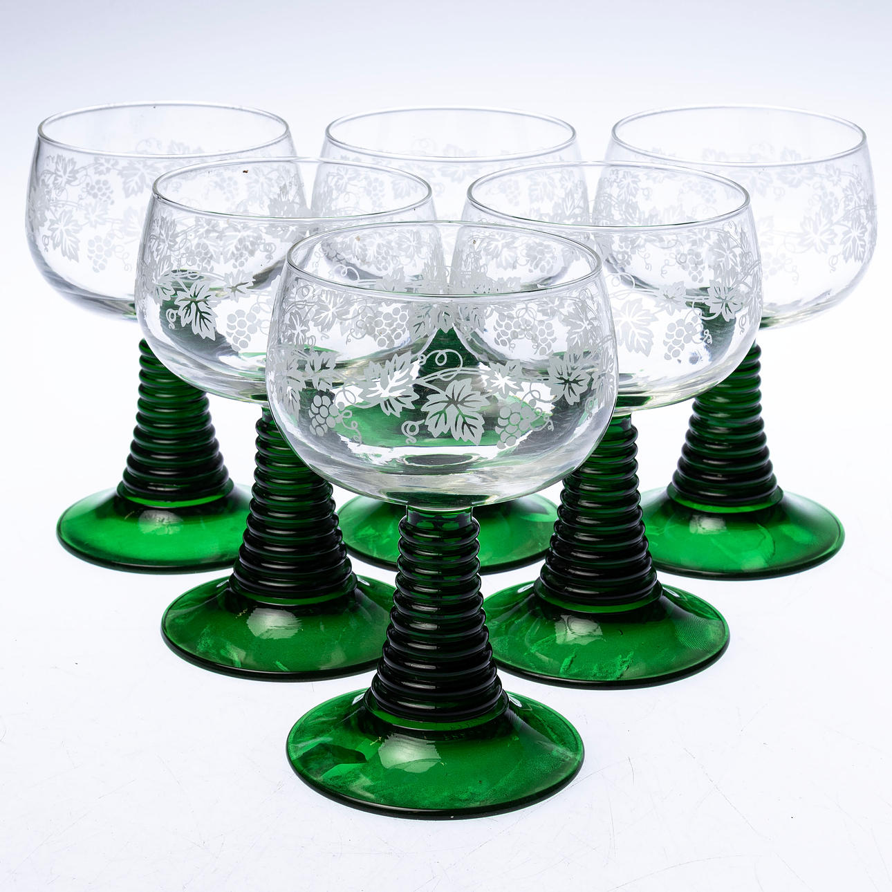 WINE GLASSES, 6 pcs, so called straps with grape decor.