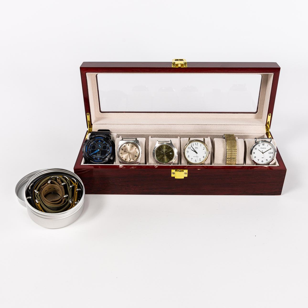 KLOCKBOX MED 5 KLOCKOR, bl a Seiko.