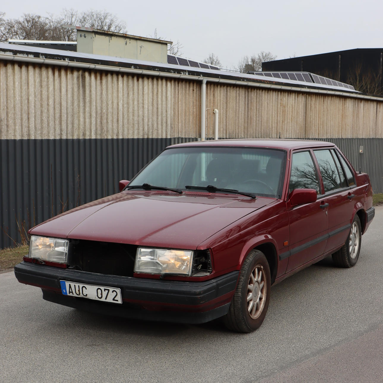 CAR, Volvo 944, sedan, 1996.