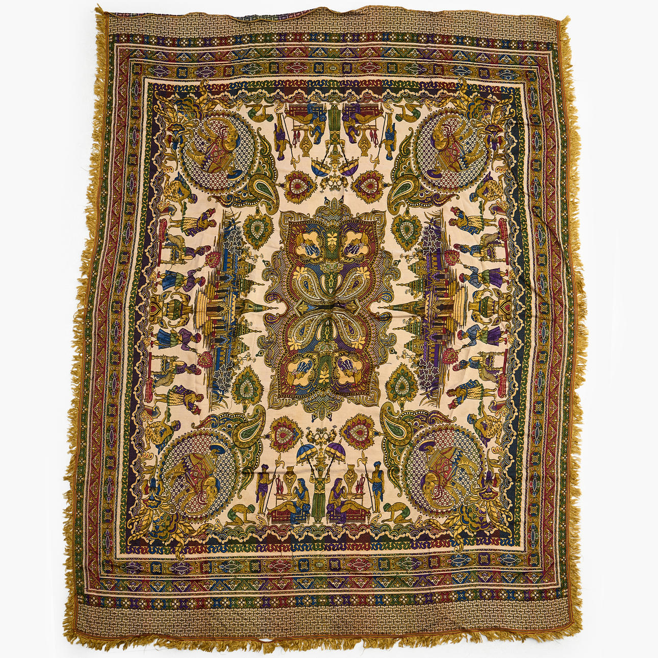 FLYING DUVET, anticizing decor.