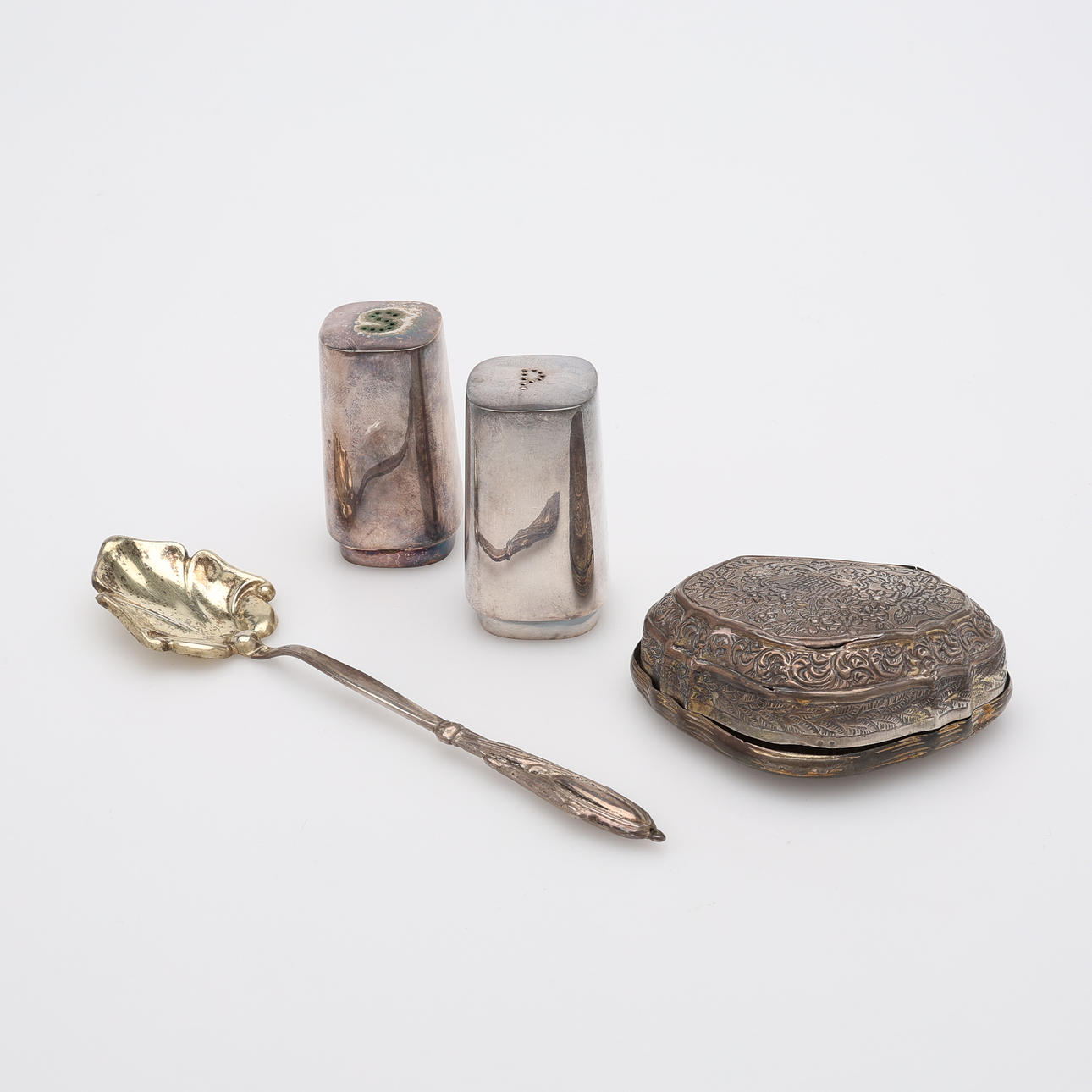 SILVER, FOUR PIECES, TOTAL WEIGHT APPROX. 169 GRAMS.