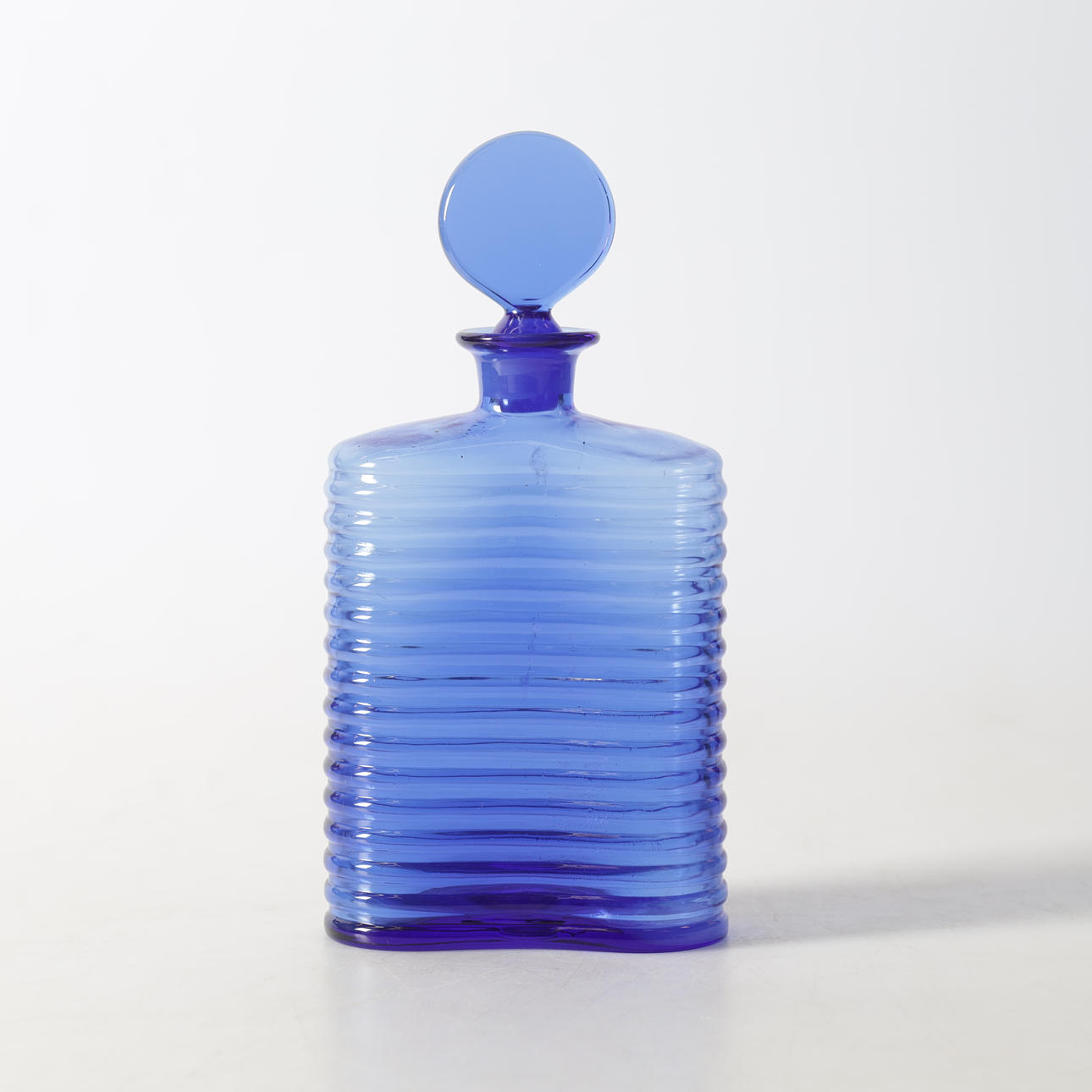 KARAFF, med propp, glas, 1900-tal.