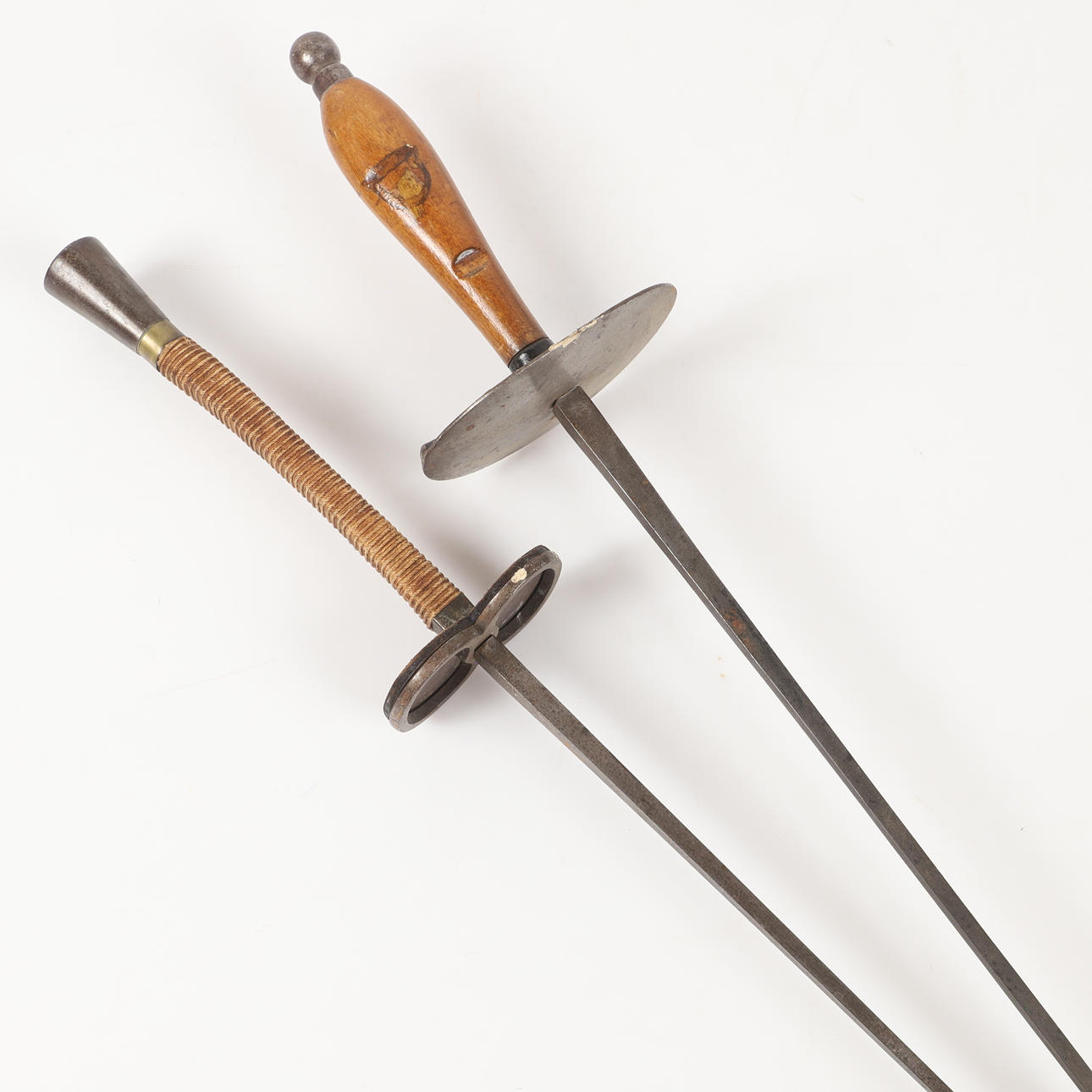 Two 20th Century VÄRJOR.