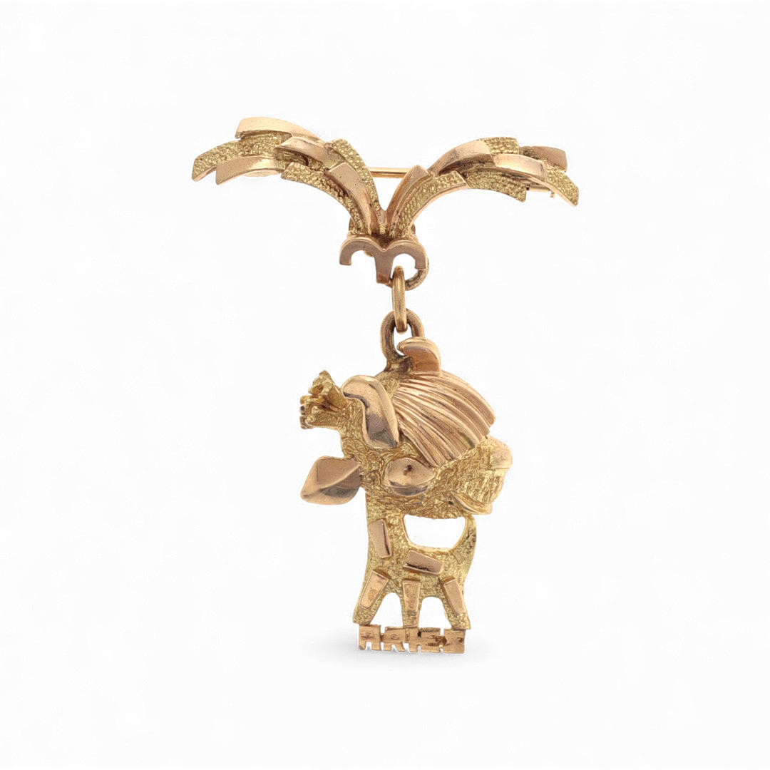 Brooch with zodiac sign: 'Aries'.
