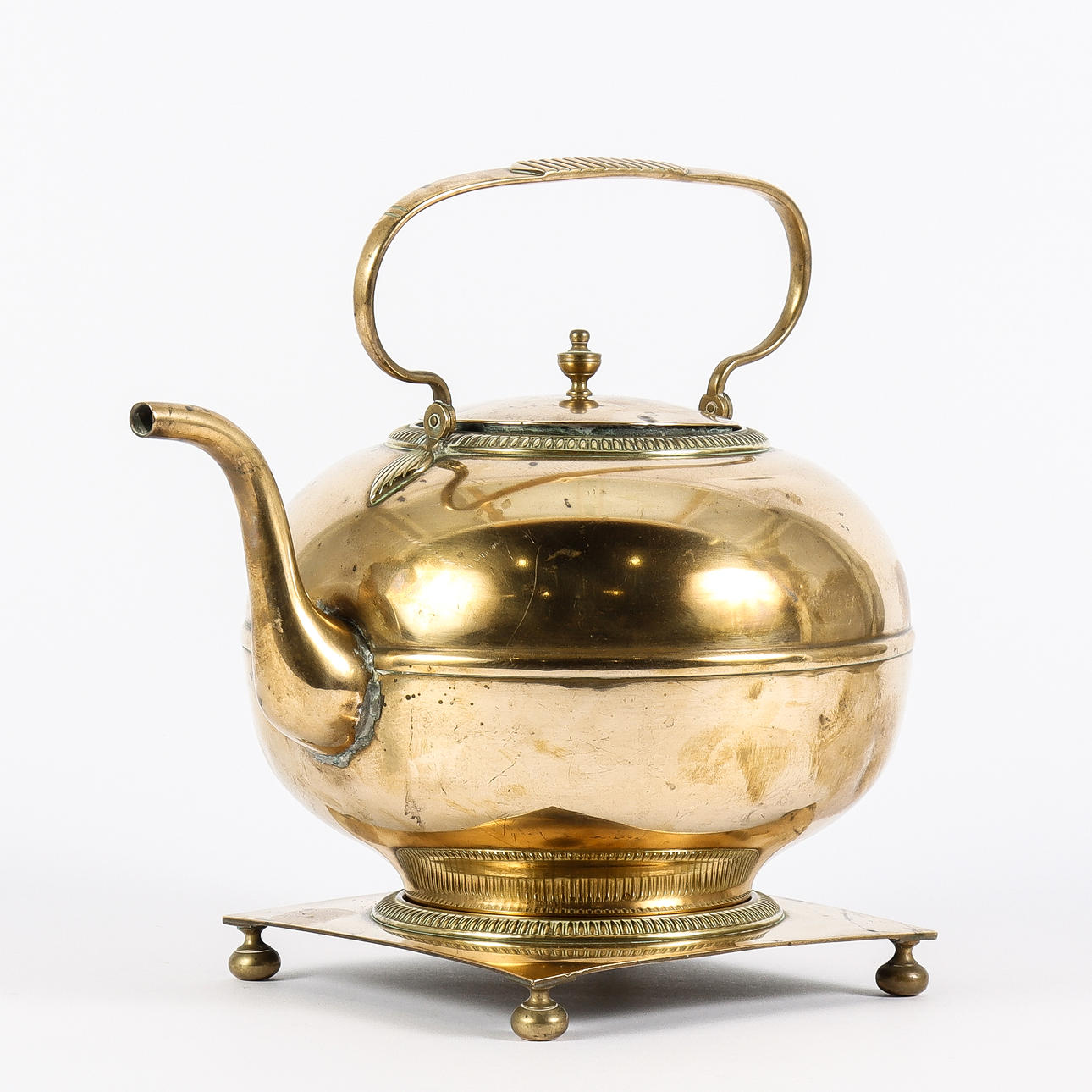 A brass jug, Skultuna, N1.