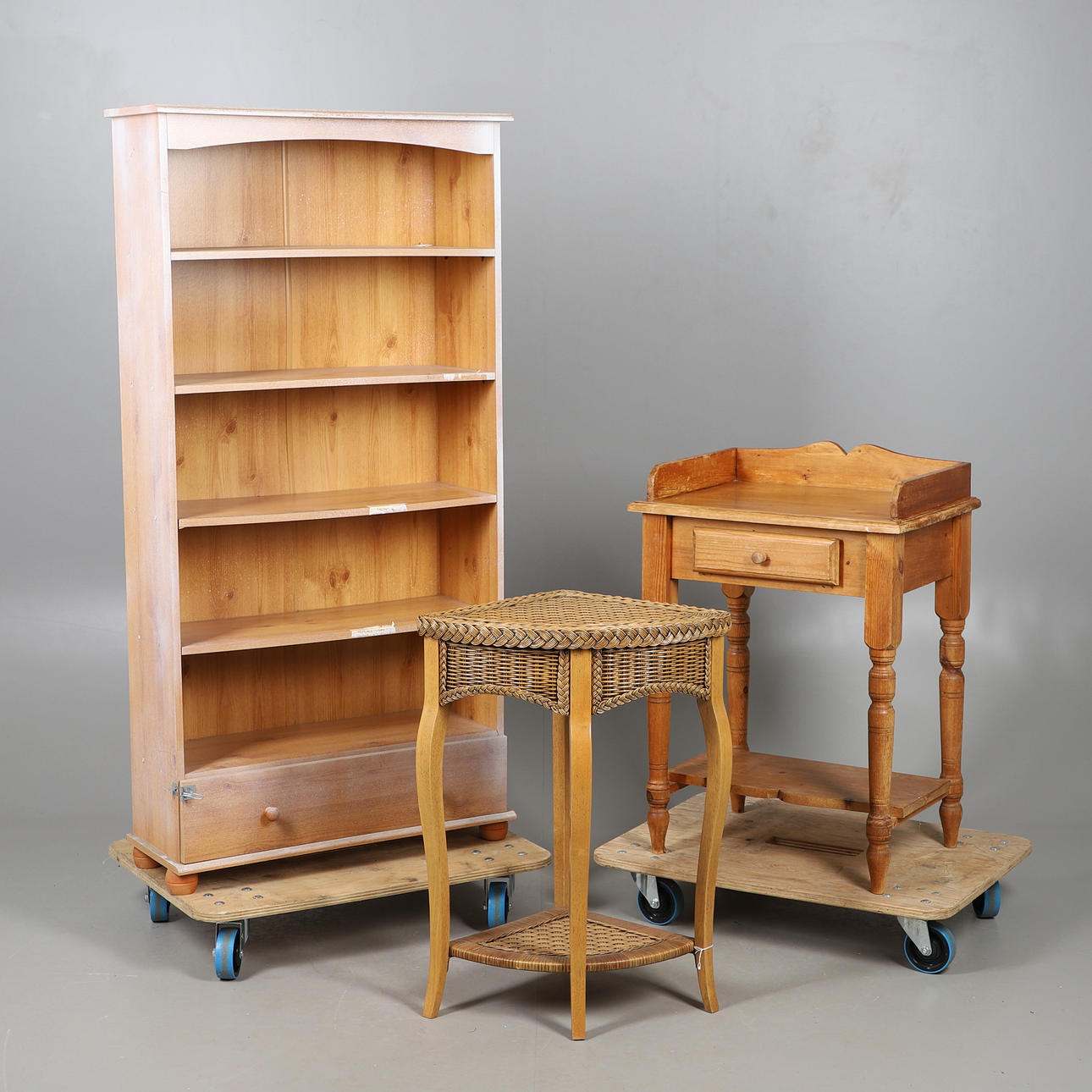 PINE SIDE TABLE WITH BOOK CASE AND CORNER TABLE.