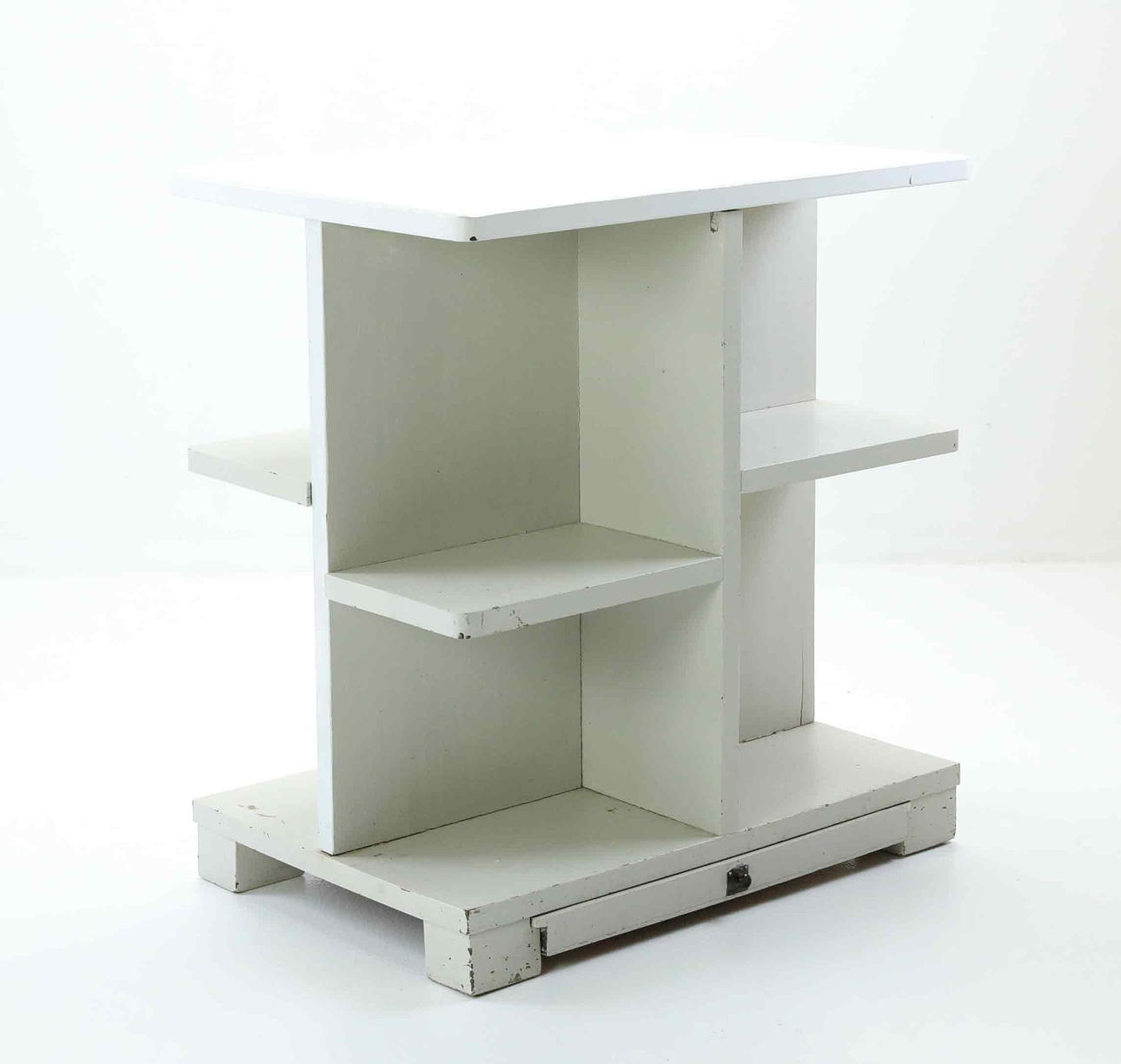 A smoking table, Art Déco, 1930s/40s.