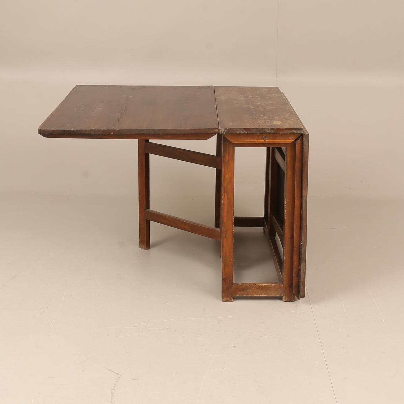 A 20th-century PERCUSSION TABLE.