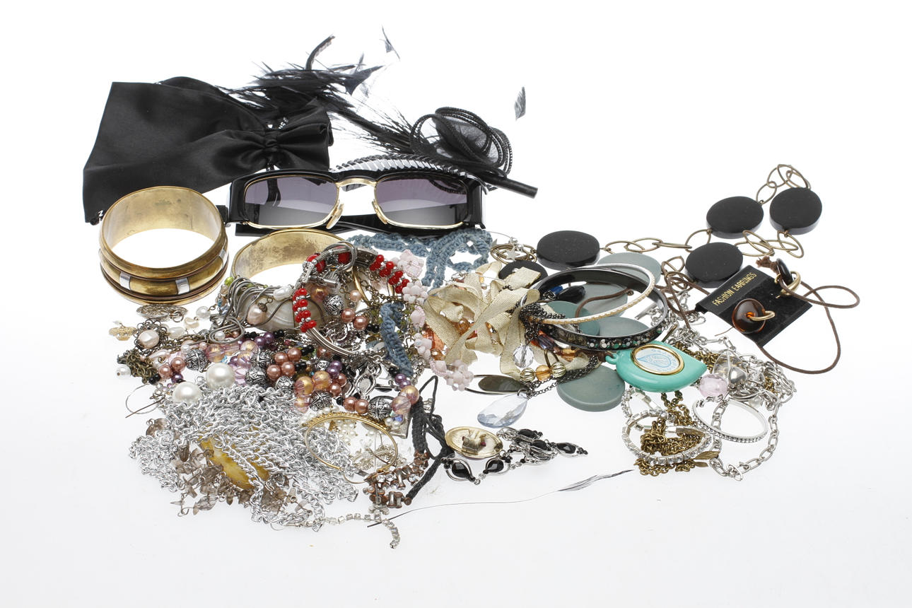 BIJOUTERIER, 1900-2000-tal.