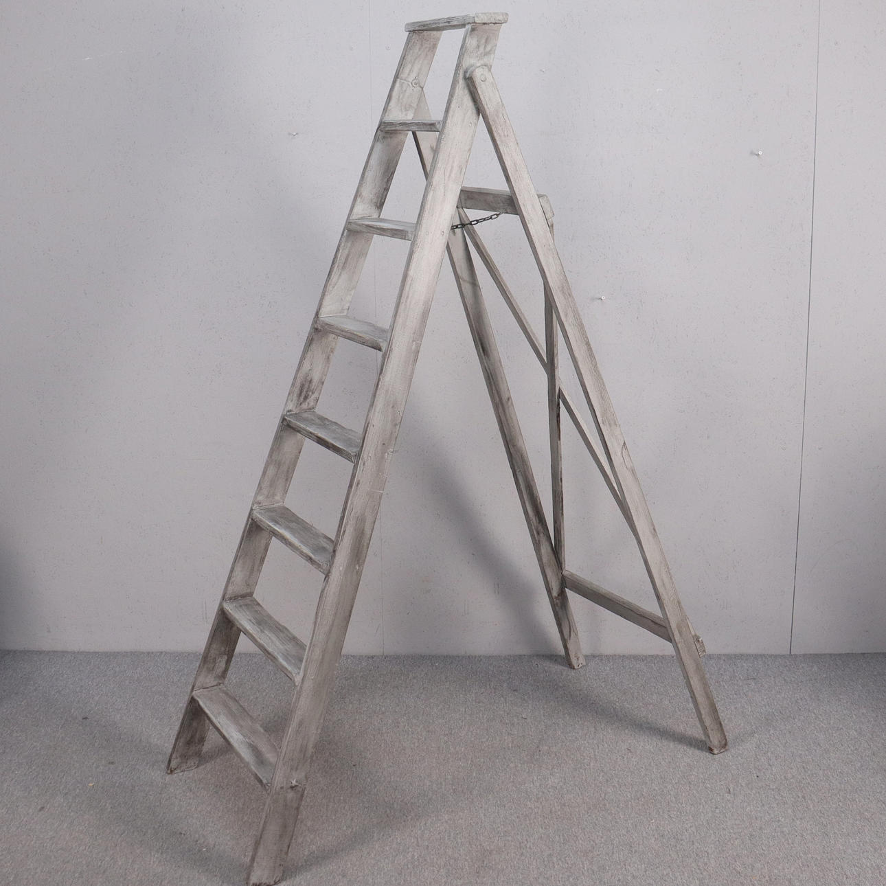 STEGE, trä, 1900-tal.