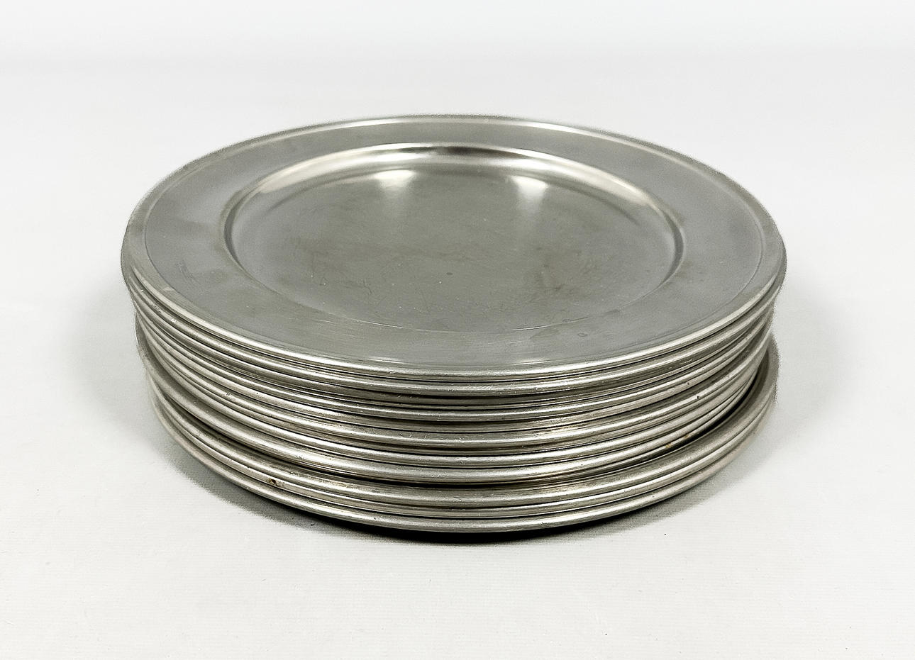 BASE PLATES, 14 pcs, tin, Härryda Tin.