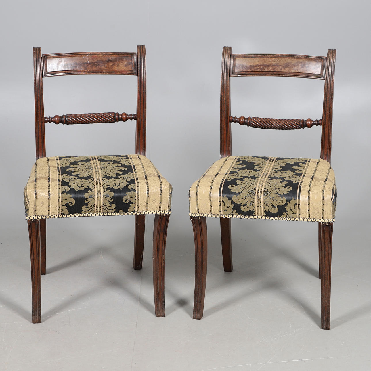 PAIR OF 19THC DINING CHAIRS.