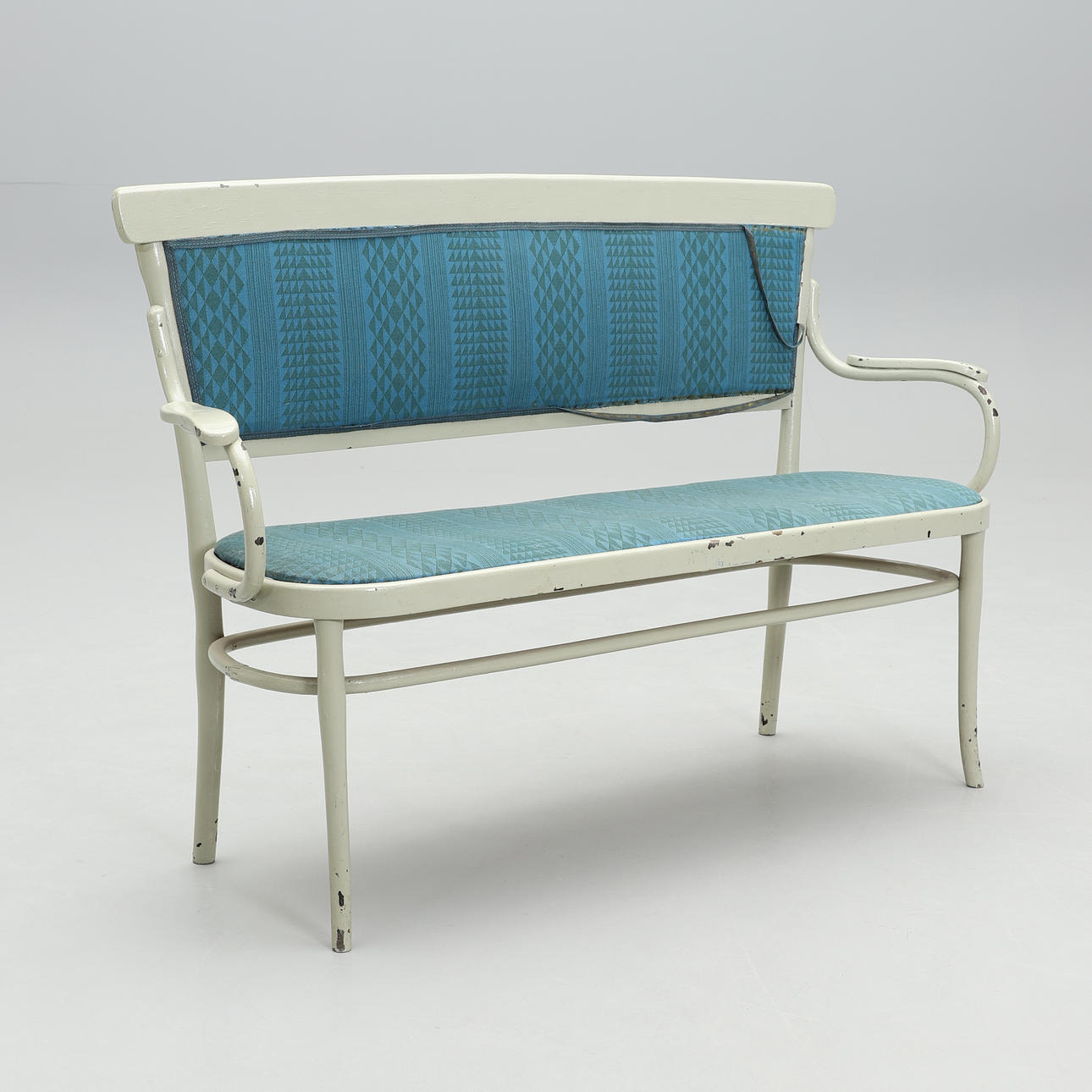SOFA, curved wood. Around 1900.