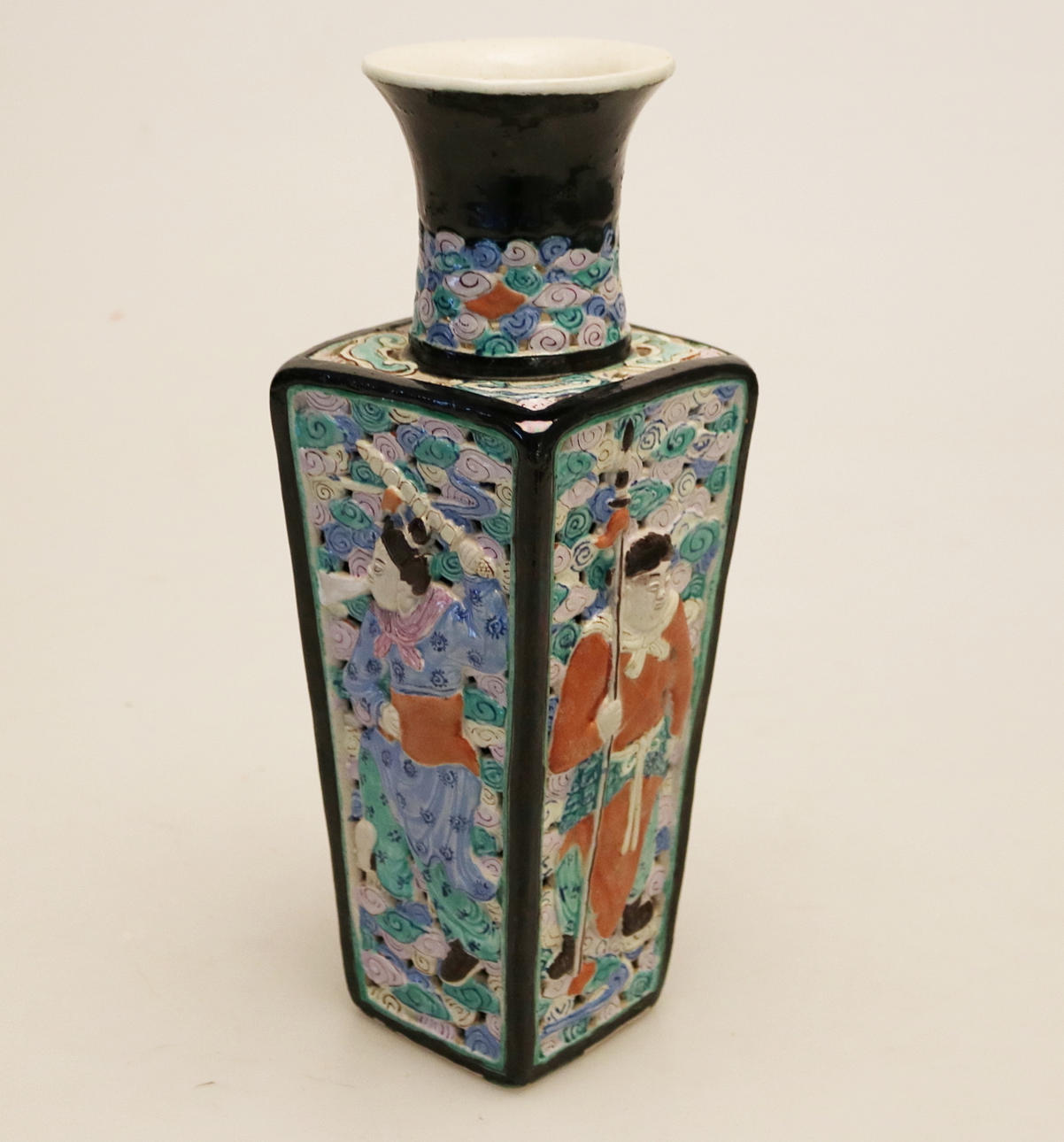 VAS, kinesisk, 1800/1900-tal.